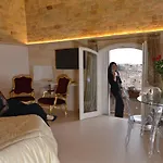 Antica Torre Di Iuso Maison d'hôtes 4*