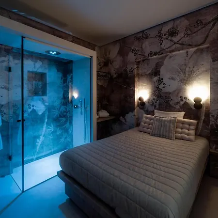 Antica Torre Di Iuso 4*