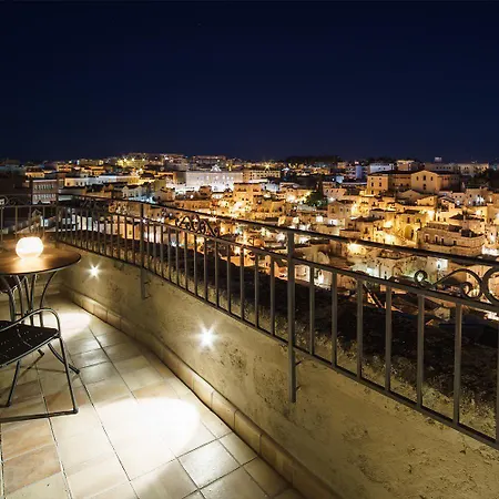 Antica Torre Di Iuso 4*