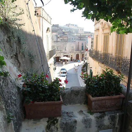 Antica Torre Di Iuso Vendégház 4*